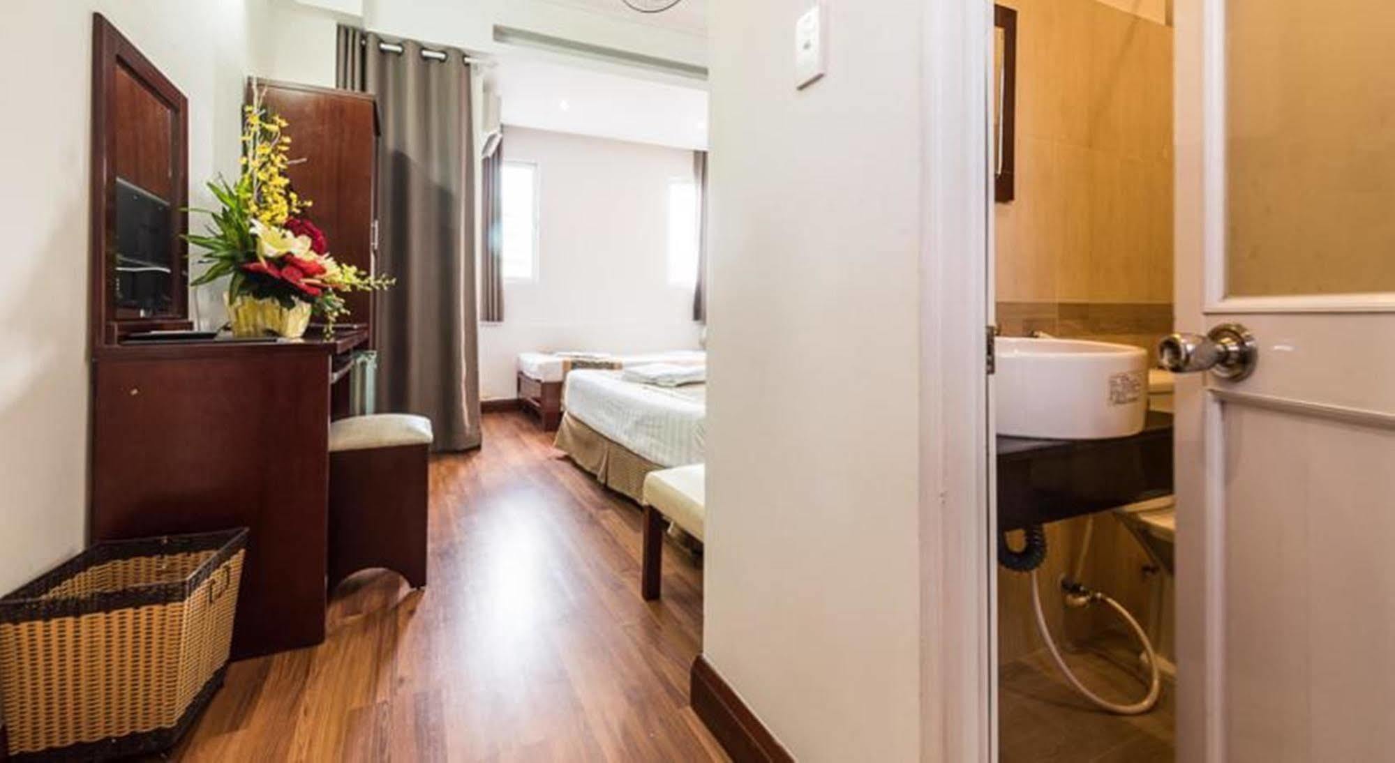 Saigon Odyssey Hotel - The Art Cidade de Ho Chi Minh Exterior foto